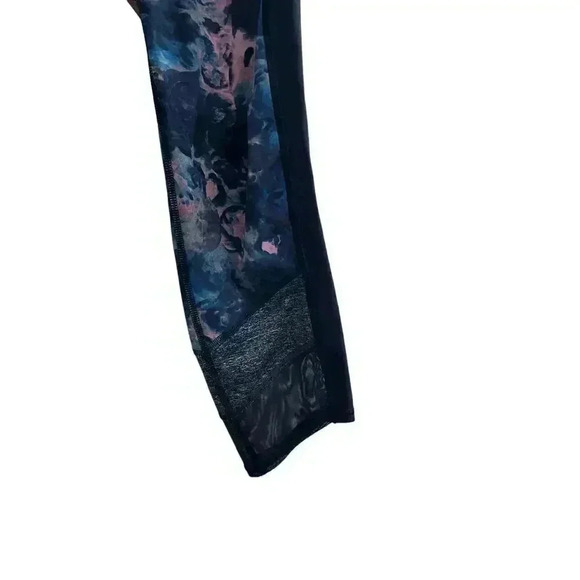 Lululemon Athletica Mesh Crop Leggings Blue/Pink Size 4 - Picture 2 of 8
